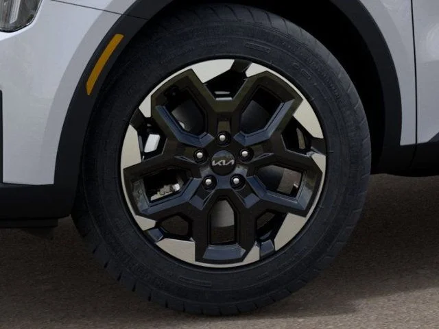 2025 Kia Sorento S - Photo 9