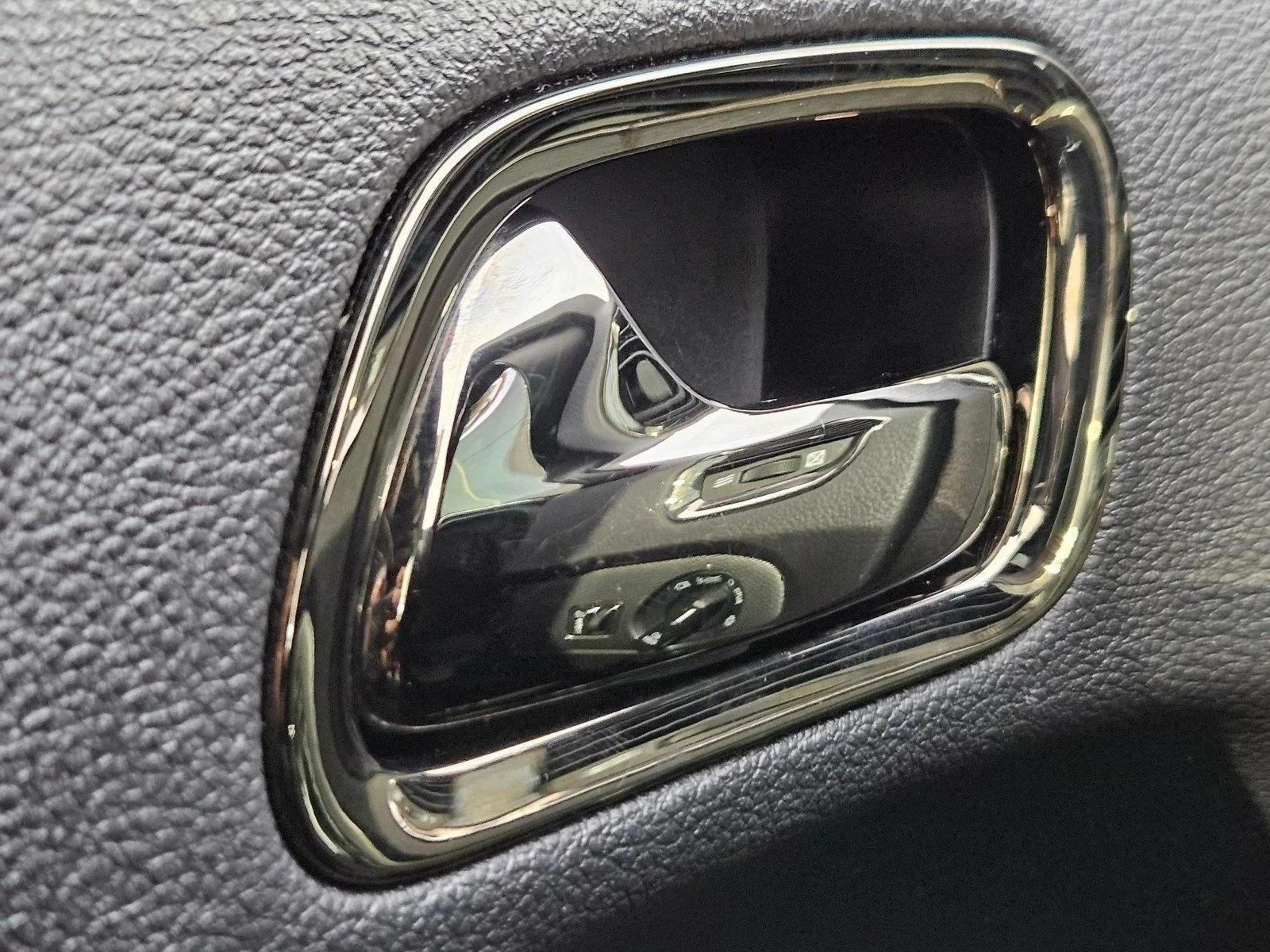 Used 2020 Octane Red Pearlcoat Dodge R/T image 26
