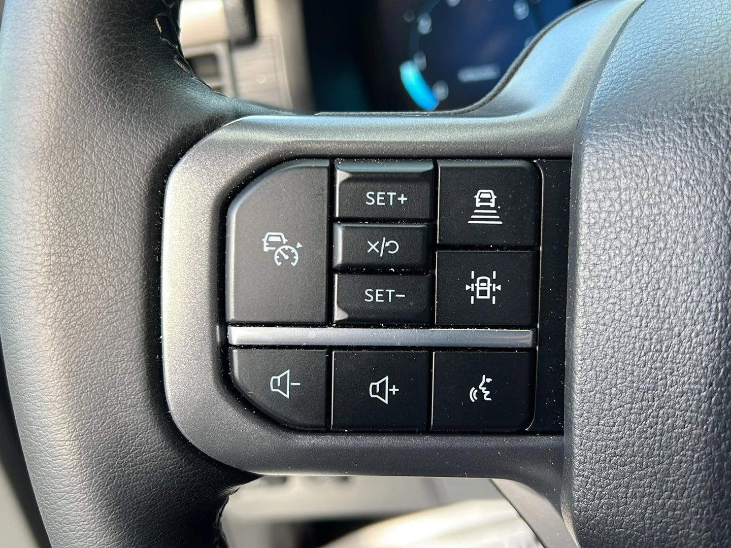 Used 2026 Carbonized Gray Ford XLT image 8