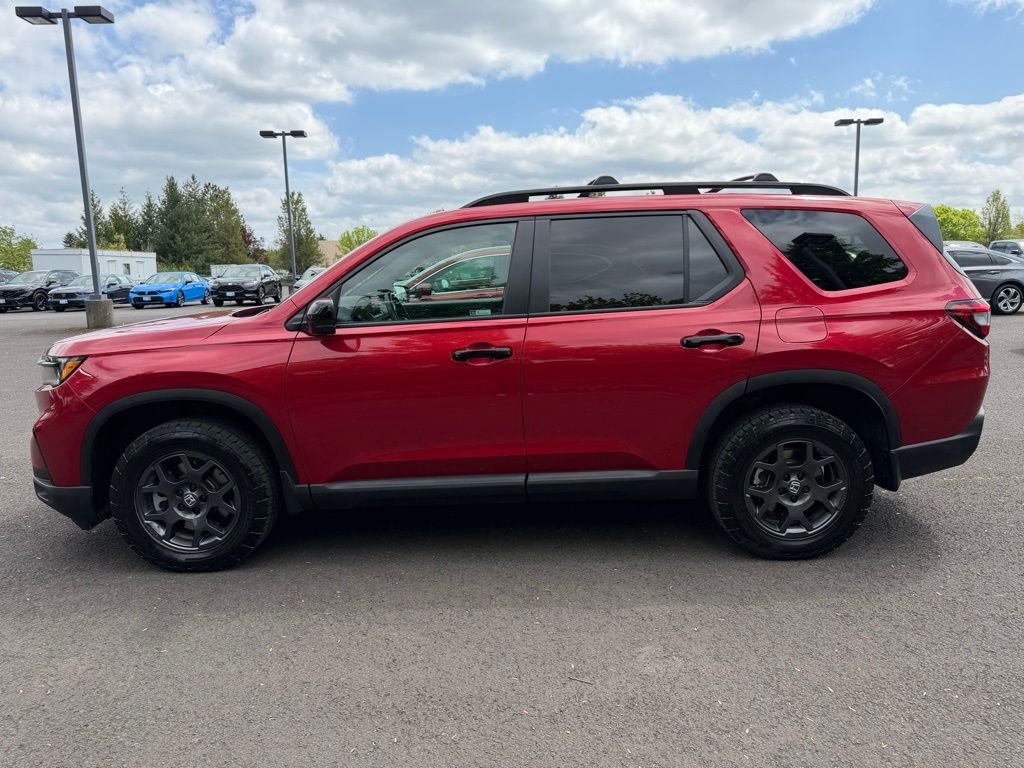 Used 2025 Radiant Red Metallic II Honda TrailSport image 5