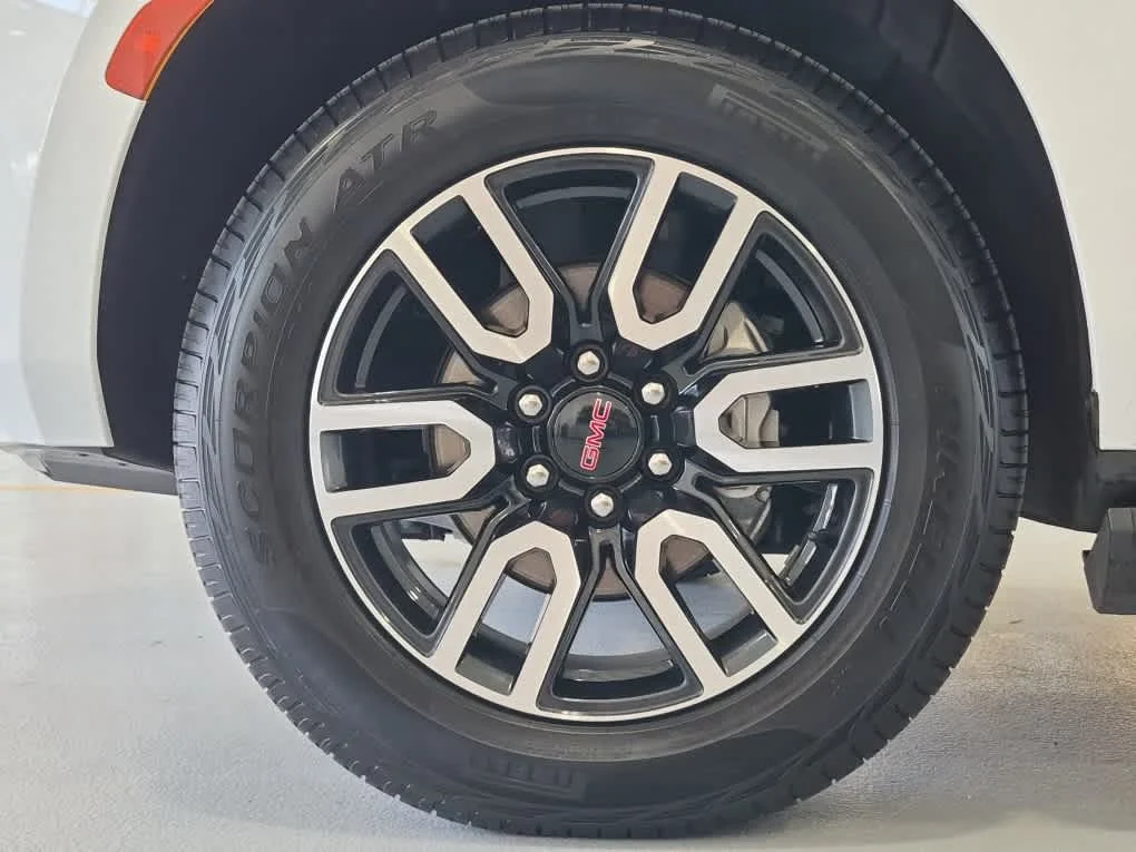 Used 2024 Summit White GMC AT4 image 7