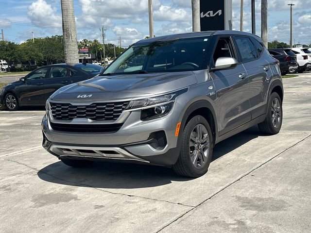 Used 2023 Gray Kia LX image 2