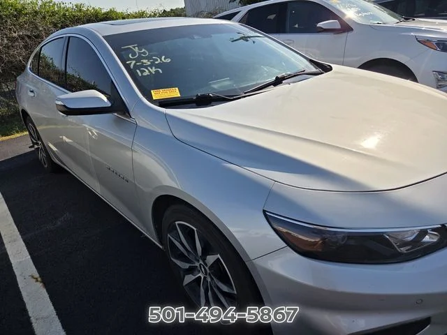 Used 2018 Silver Chevrolet LT image 4
