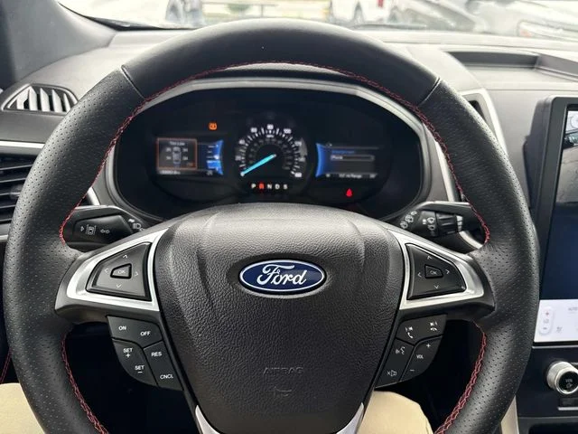 Used 2022 Black Ford ST Line image 34