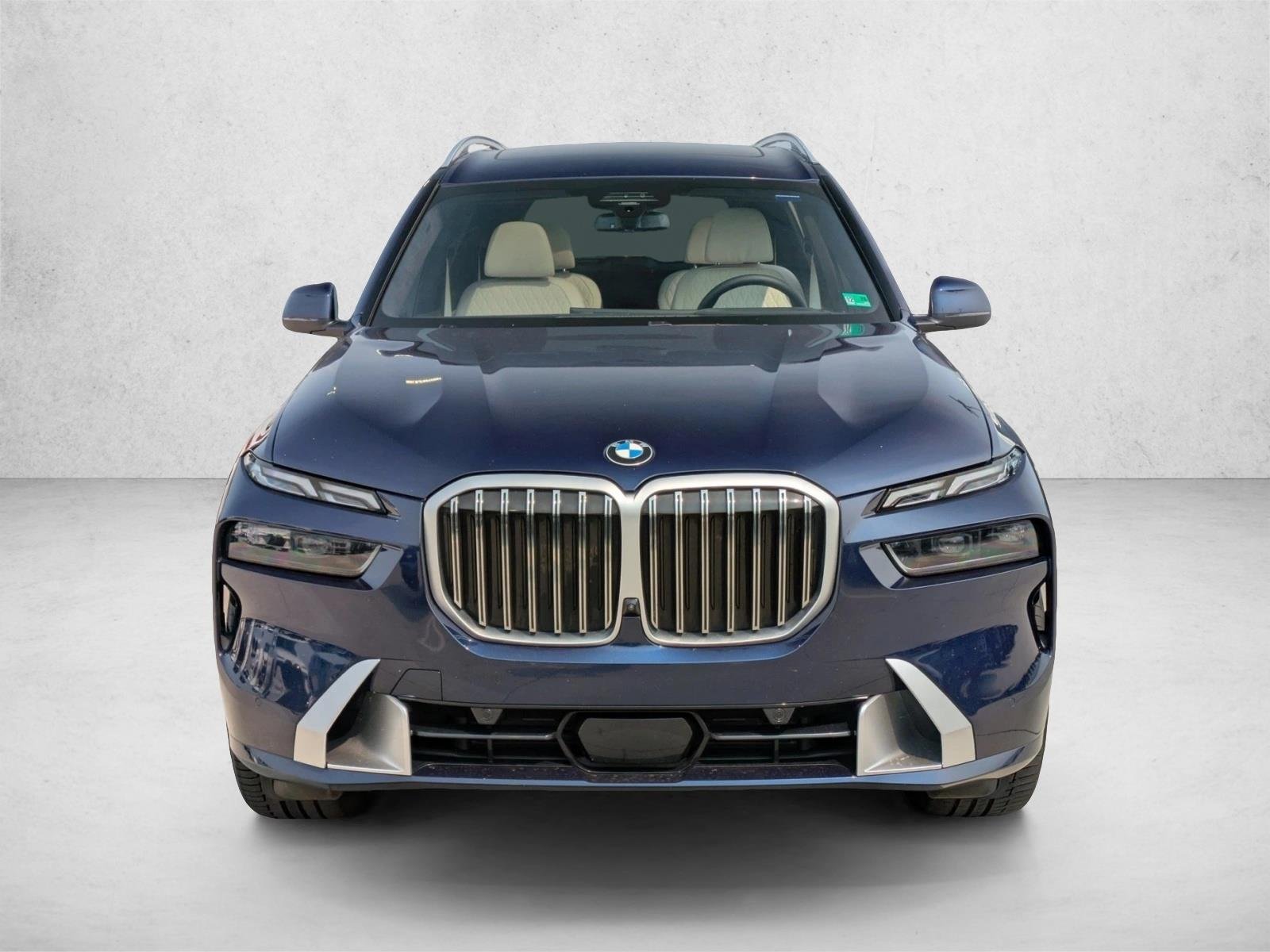 Used 2024 Tanzanite Blue Ii Metallic BMW xDrive40i image 2