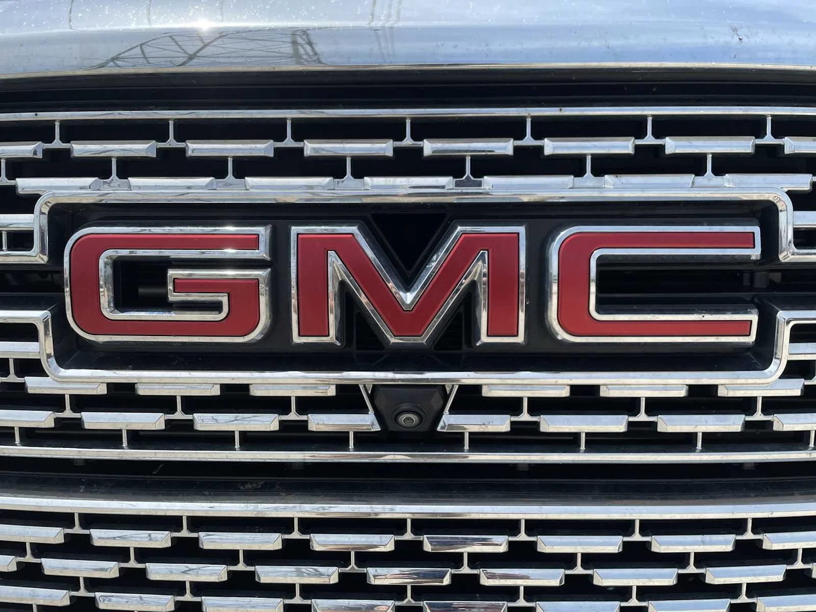 Used 2021 Onyx Black GMC Denali image 33
