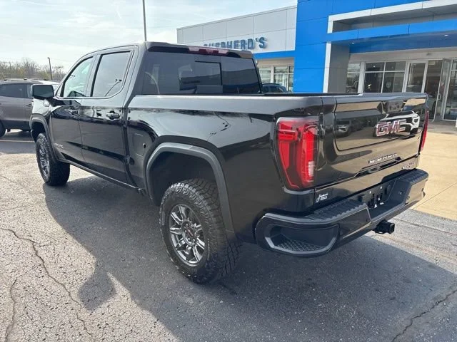2026 GMC Sierra 1500 AT4X - Photo 6