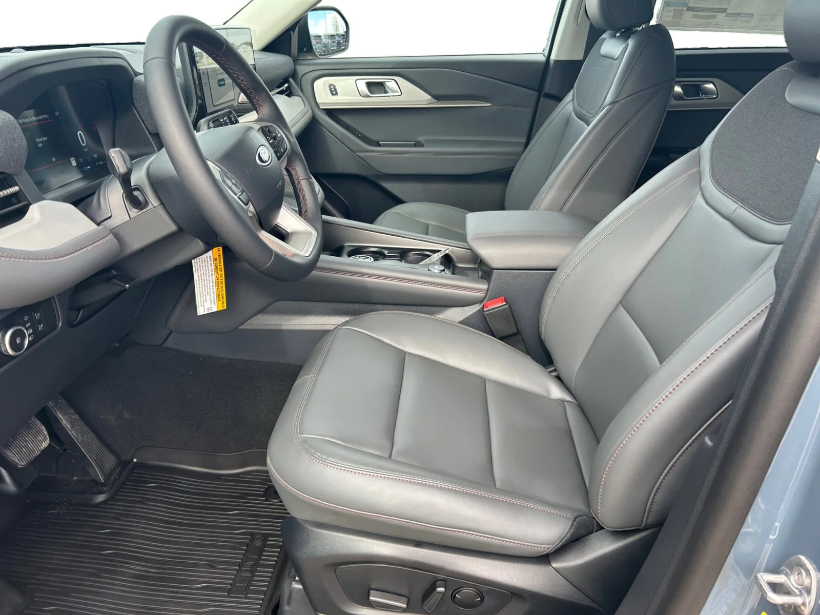 New 2026 Vapour Blue Metallic Ford Active w/200A Pkg image 14
