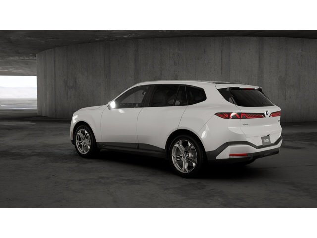 New 2027 Alpine White BMW  image 2