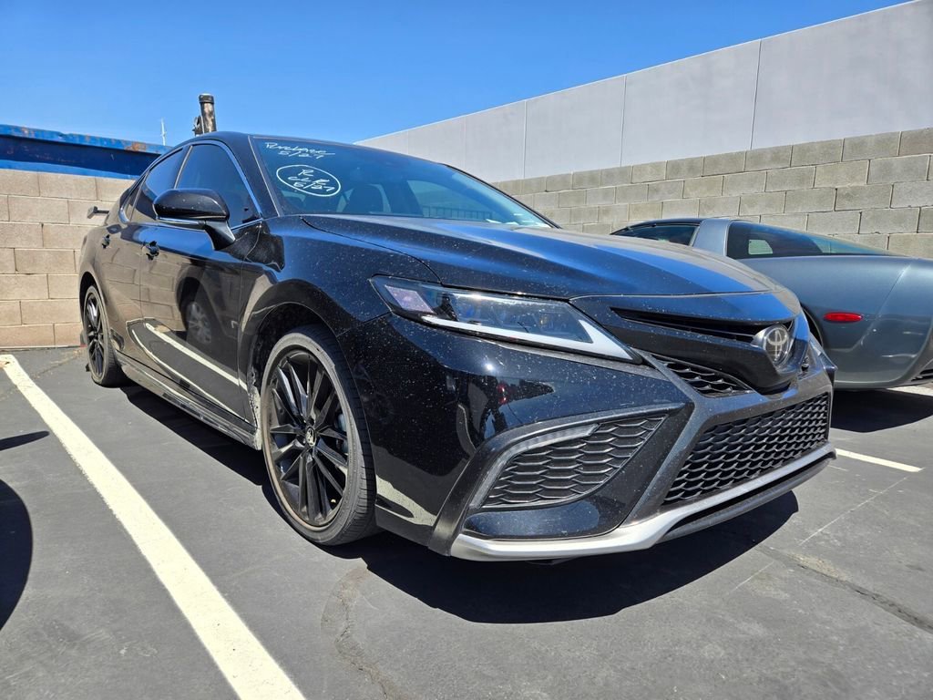 2024 Toyota Camry XSE's photo