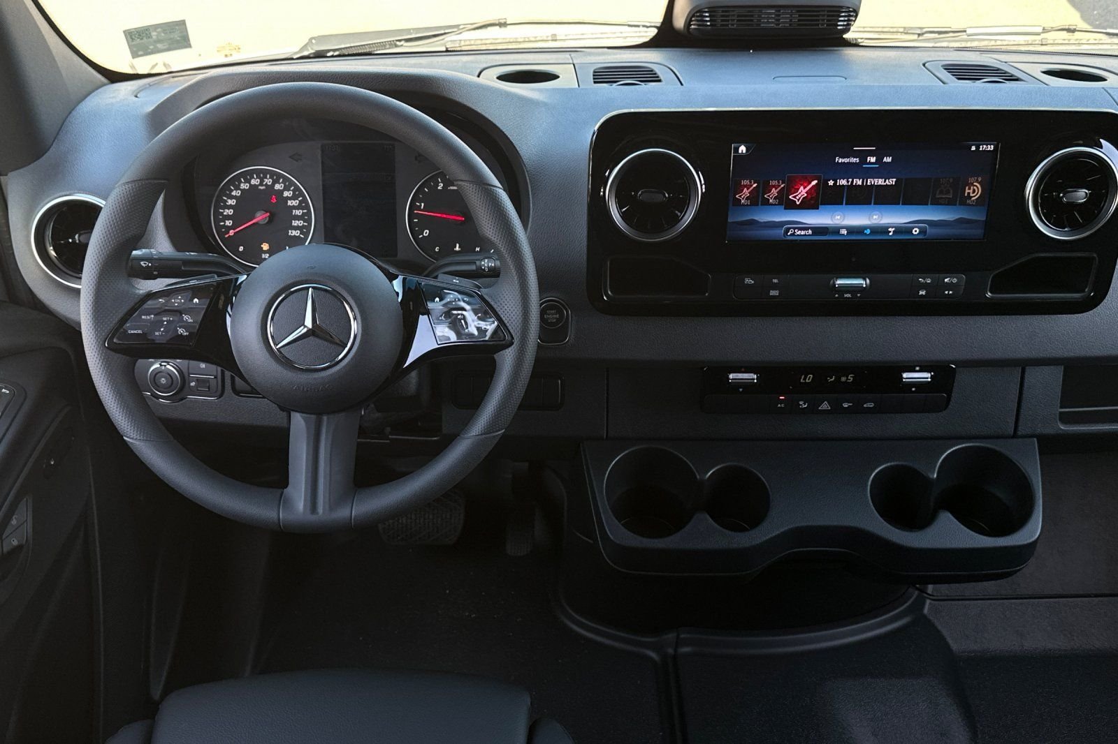 New 2025 Arctic White Mercedes-Benz Cargo 144 WB image 21