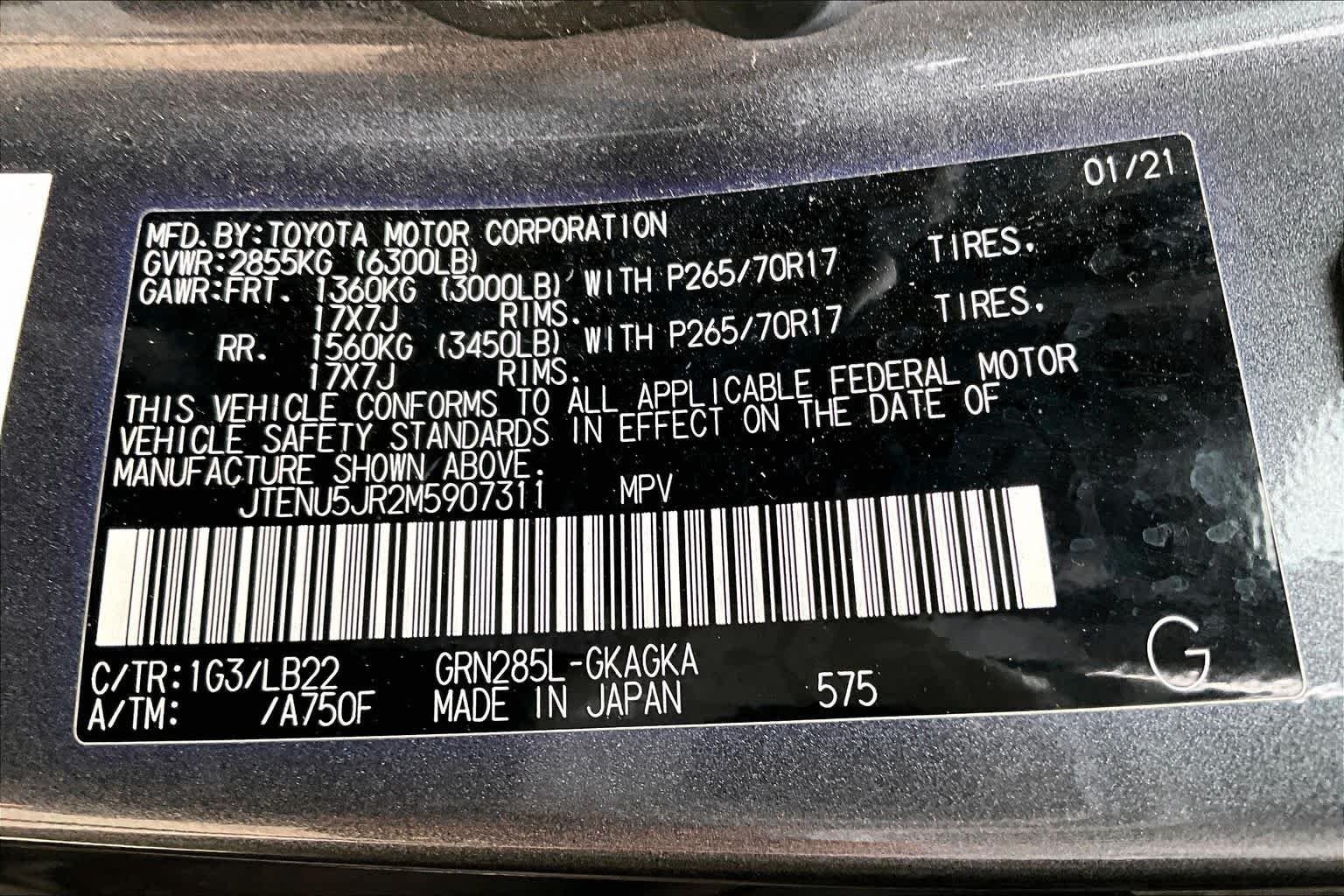Used 2021 Magnetic Gray Metallic Toyota SR5 Premium image 34