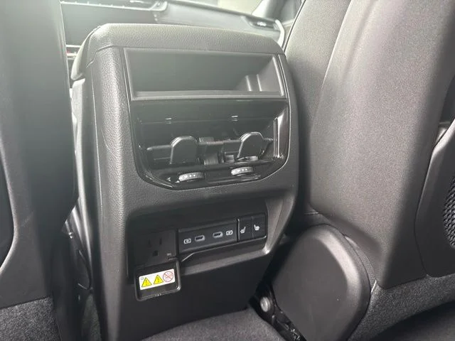 New 2027 Black Jeep Limited Reserve image 16