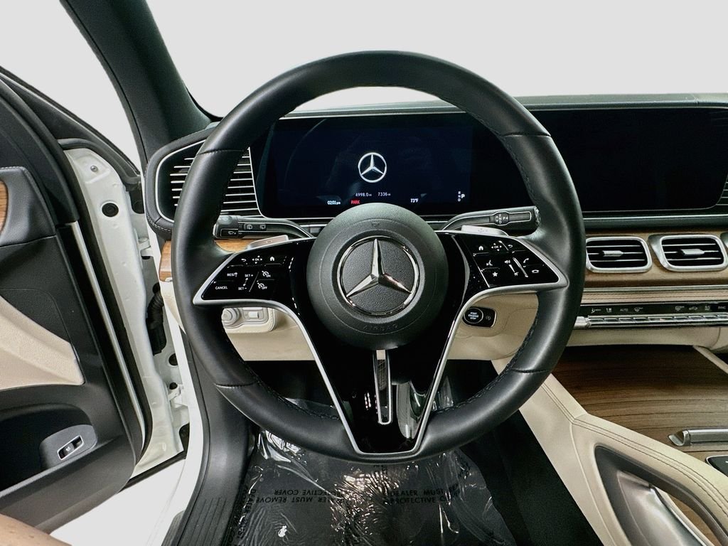 Used 2026  Mercedes-Benz GLE 580 image 12