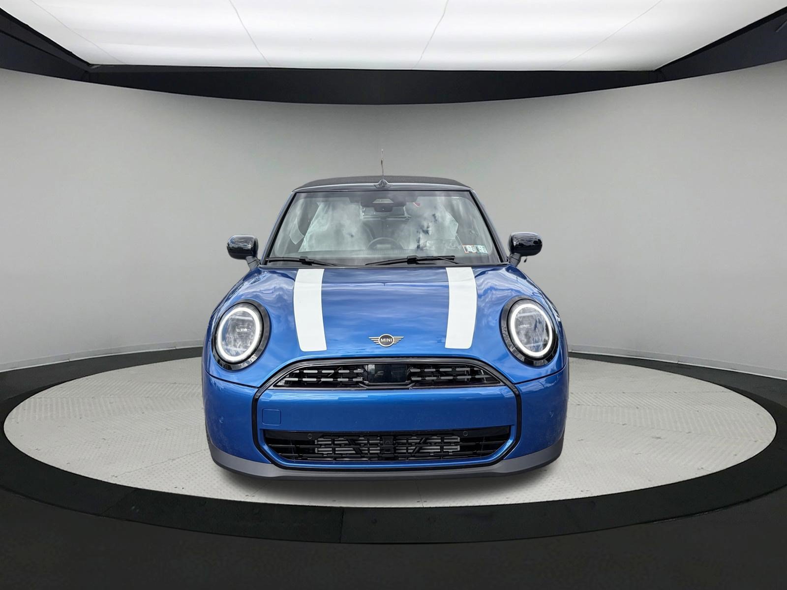 Used 2026 ICY SUNSHINE BLUE MINI Cooper image 2