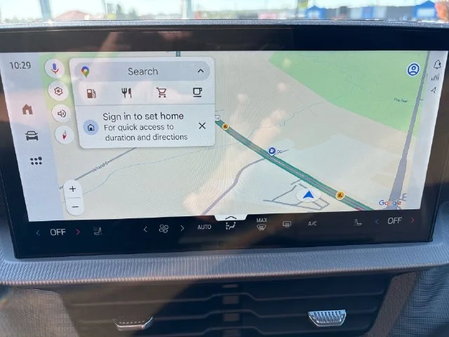 2026 Ford Explorer ST-Line - Photo 23