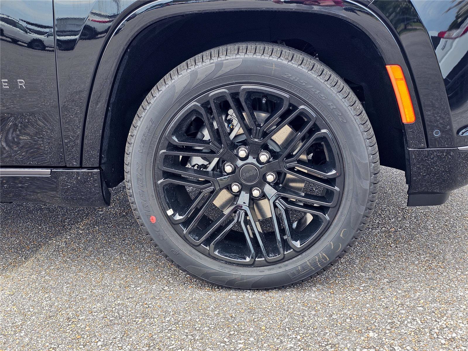 New 2026 High Gloss Black Jeep Limited Reserve image 40