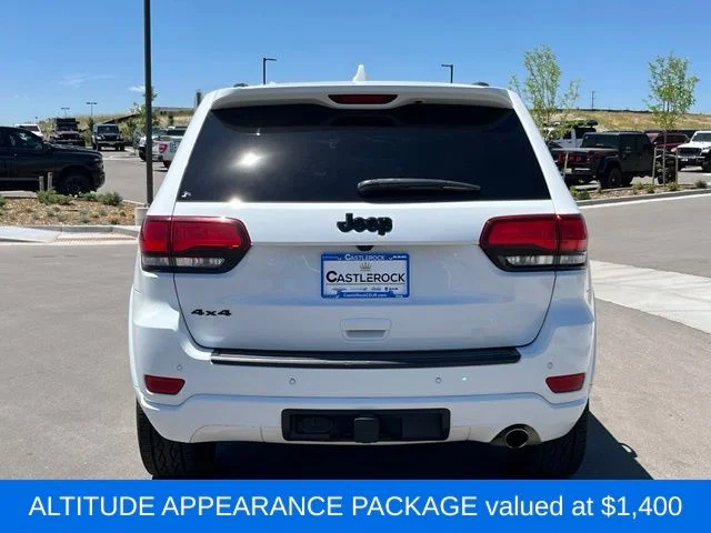 Used 2021 White Jeep Laredo X image 4