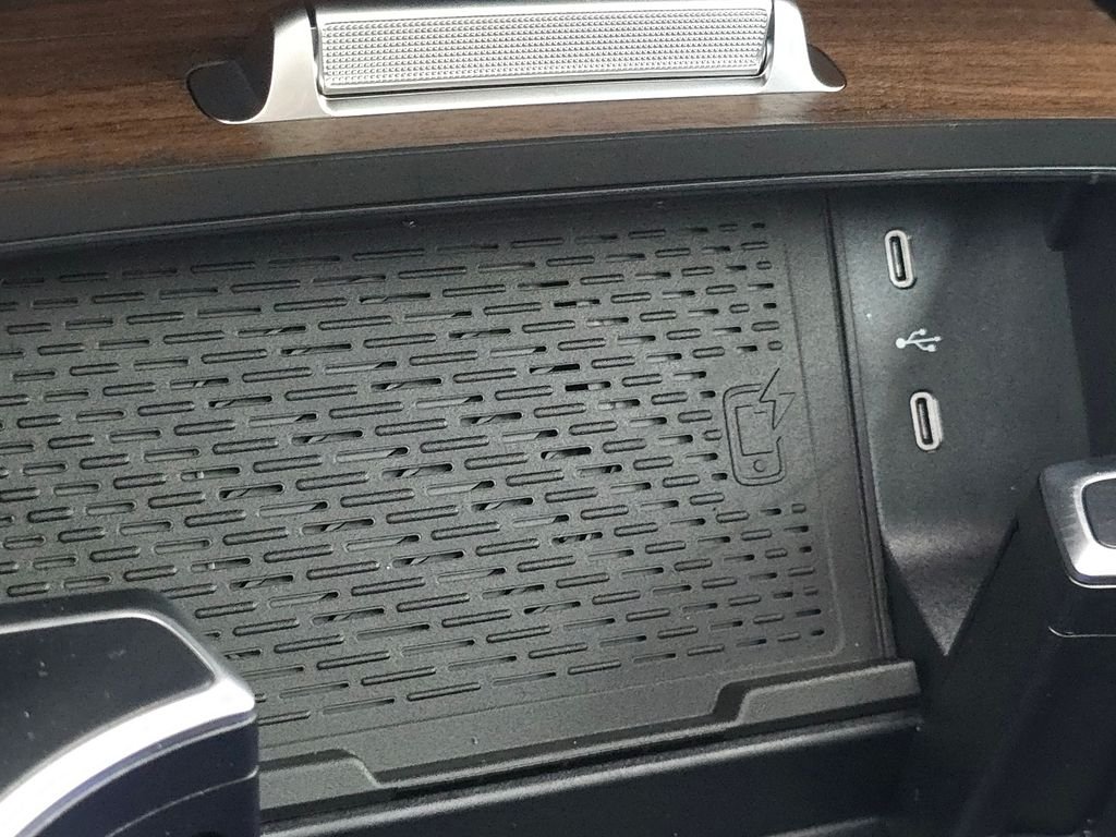 New 2026 MANUFAKTUR Alpine Grey Mercedes-Benz GLE 580 image 31
