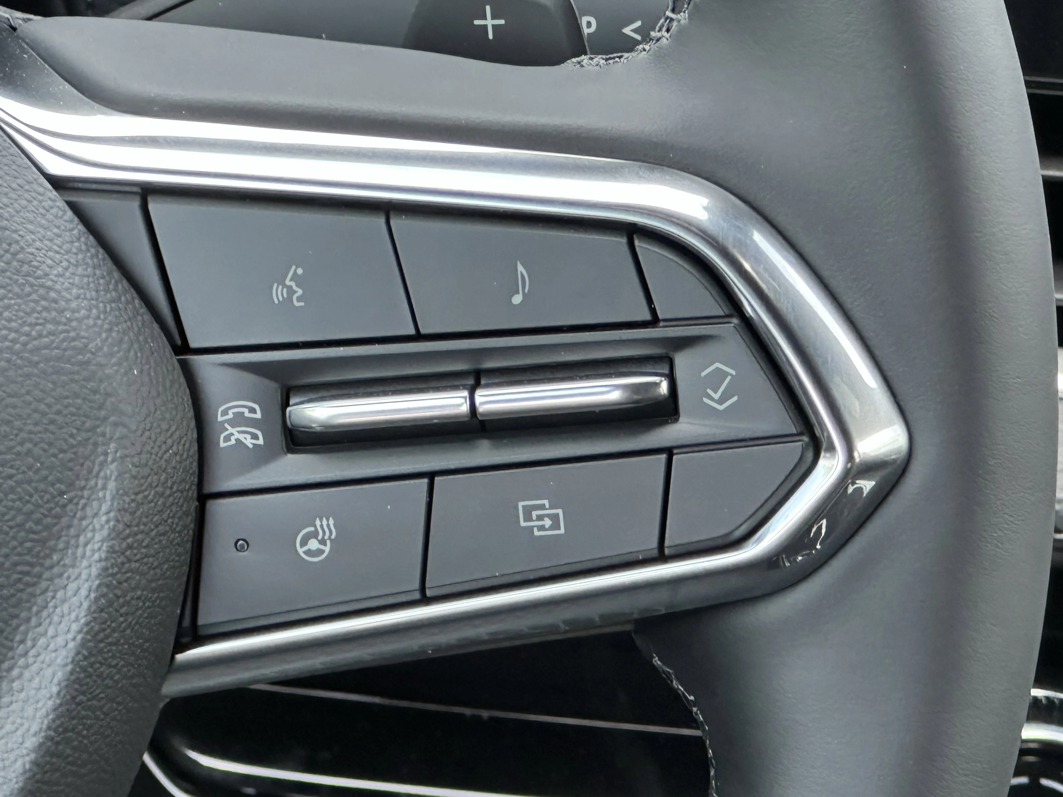 New 2026 Mosaic Black Metallic Chevrolet AWD LT image 13