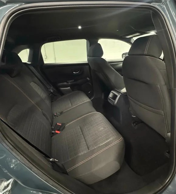 Used 2023  Honda Sport image 11
