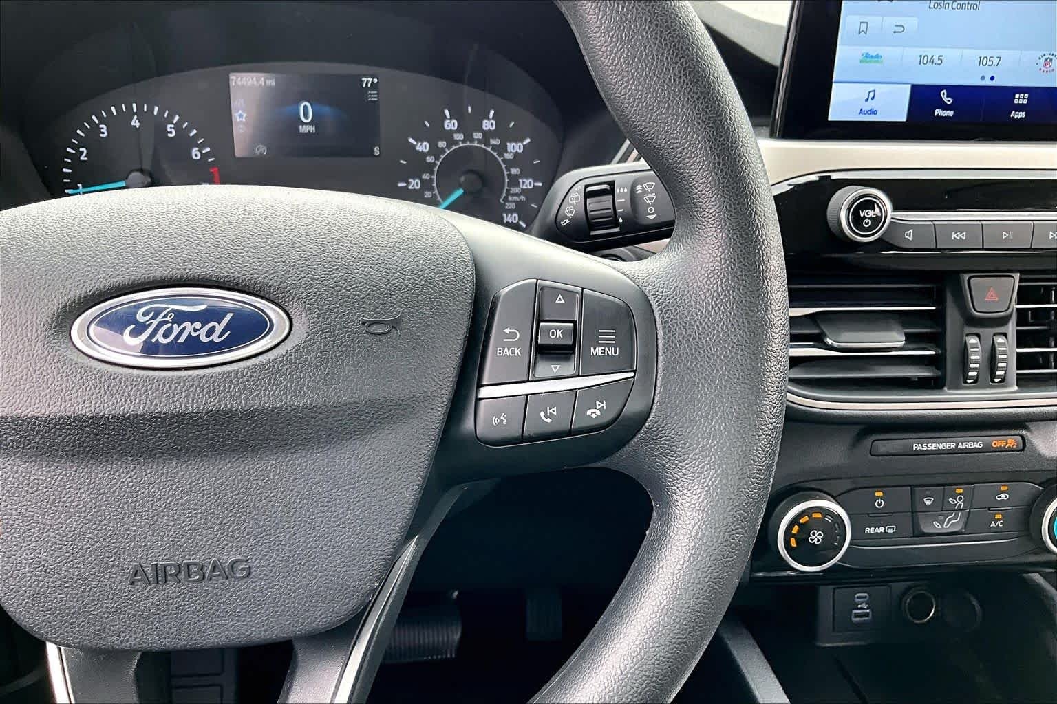 Used 2022 Stone Blue Metallic Ford SE image 25