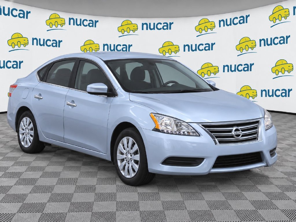 Used 2015 Silver Nissan SV image 2