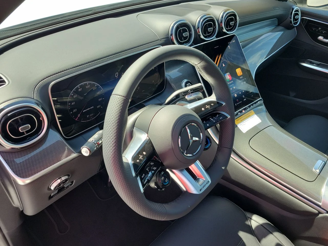 New 2026 Polar White Mercedes-Benz AMG® GLC 43 4MATIC® SUV image 24