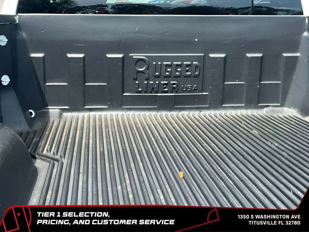 Used 2024 Summit White GMC Pro image 14