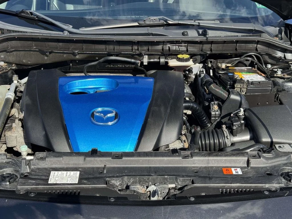 2013 Mazda MAZDA3 i Touring - Photo 13