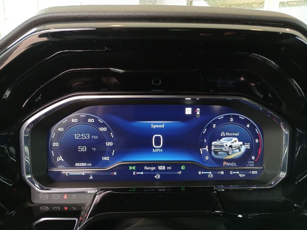 Used 2025 White Chevrolet LT image 11