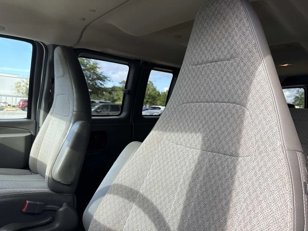 Used 2016 White Chevrolet LT image 20