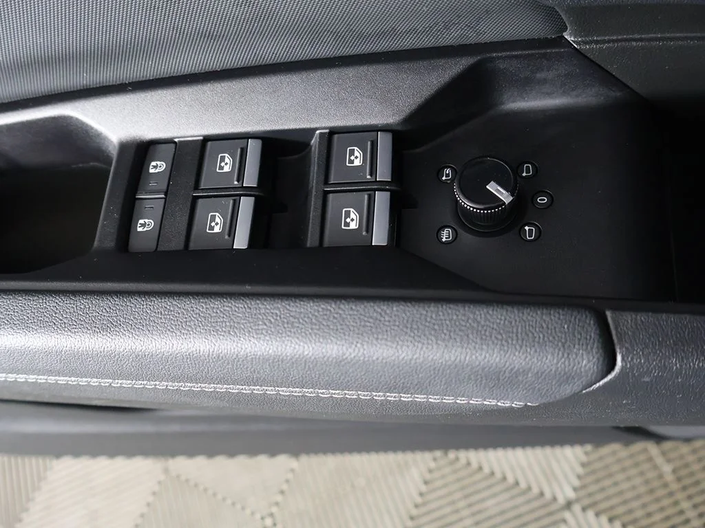 Used 2023 Black Audi Premium Plus image 37