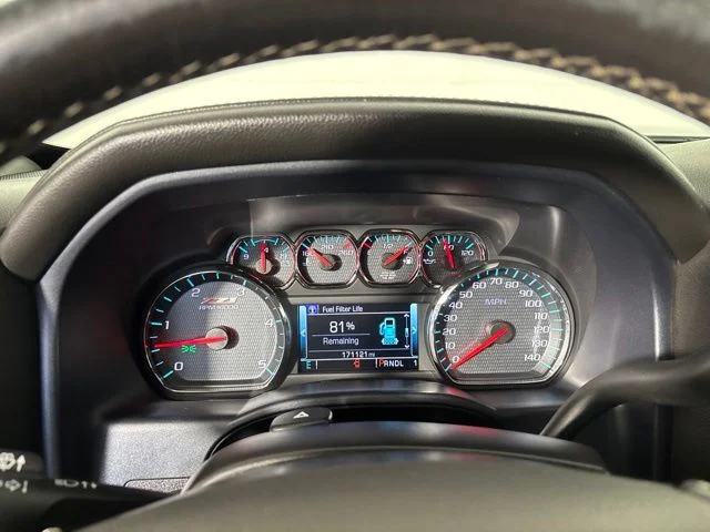 Used 2019 White Chevrolet LTZ image 17