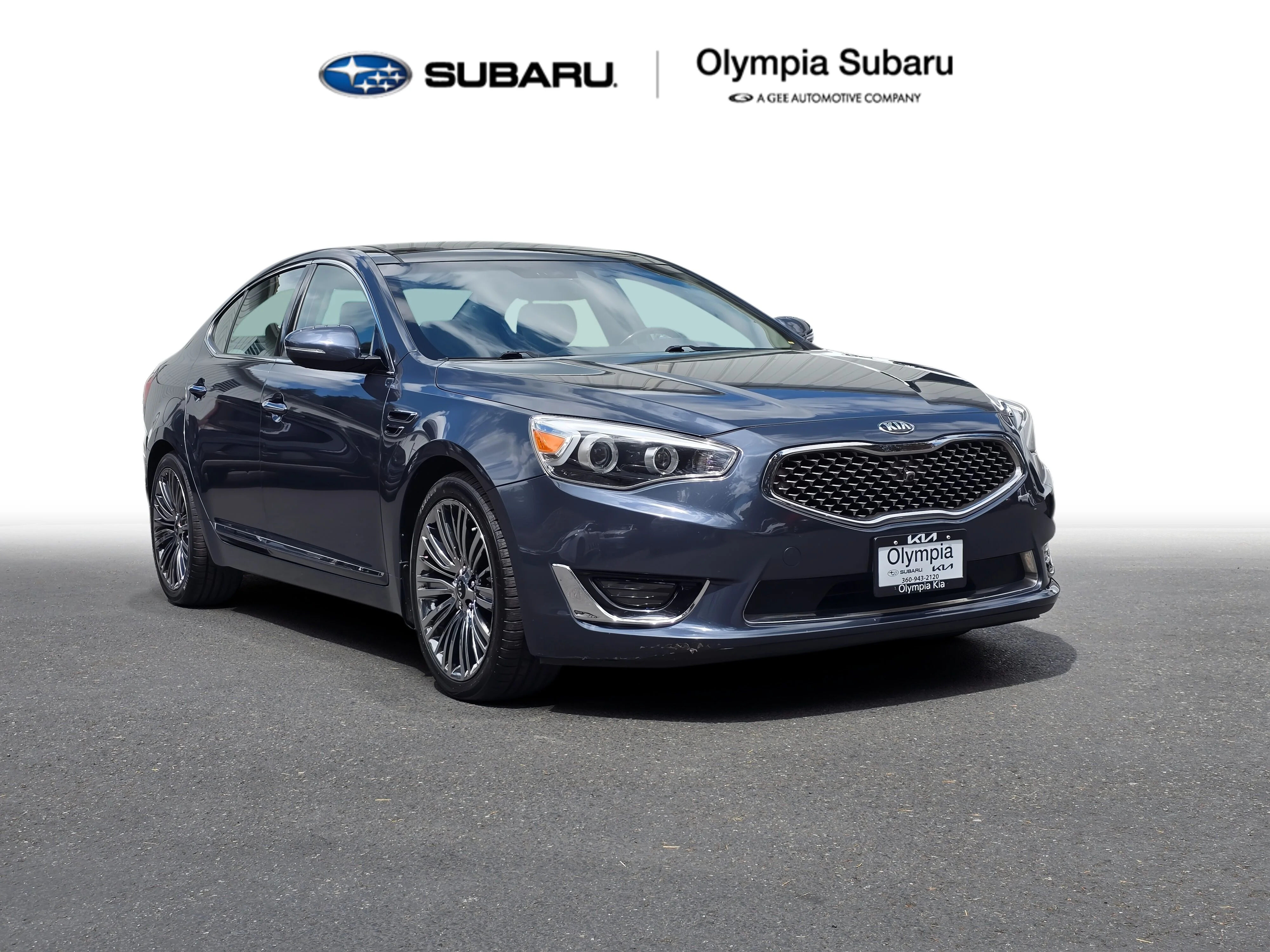 2015 Kia Cadenza's photo