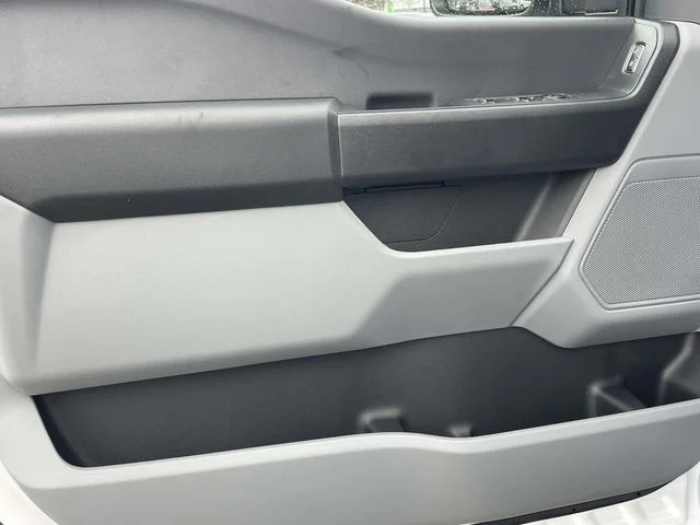 New 2026 Oxford White Ford F-450® XL image 17