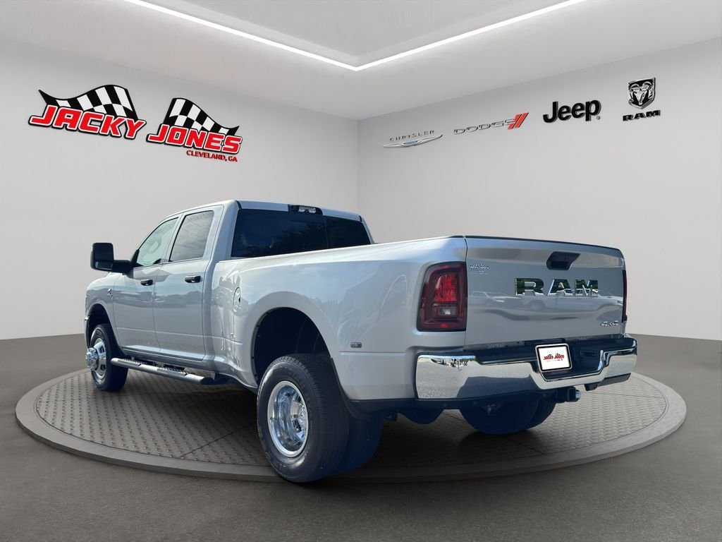 New 2026 Silver-Zynith Exterior Paint RAM Tradesman image 7