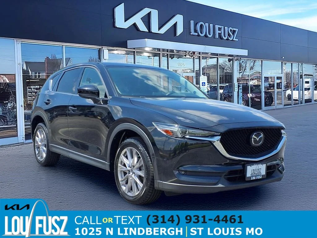2019 Mazda CX-5 Grand Touring Auto's photo
