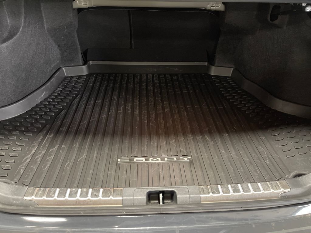 Certified Used 2025  Toyota LE image 27