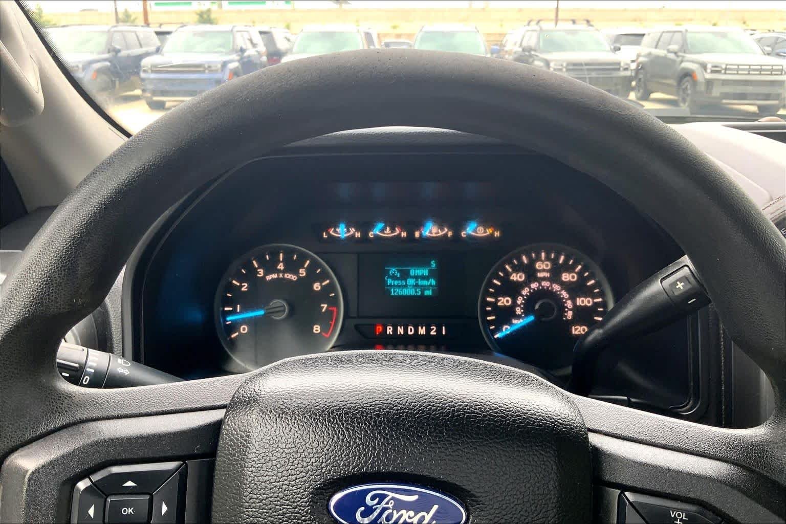 Used 2018 Oxford White Ford XLT image 26