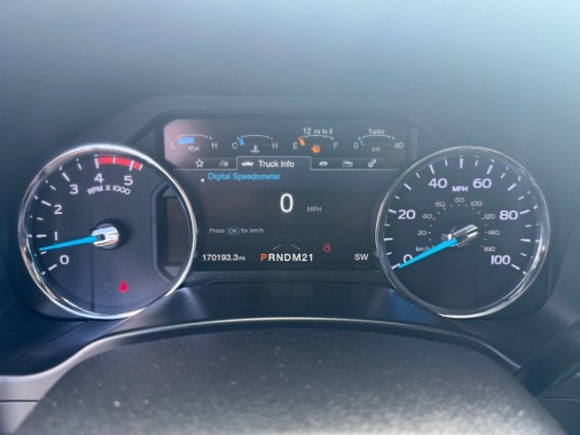 Used 2019 Black Ford Platinum image 23