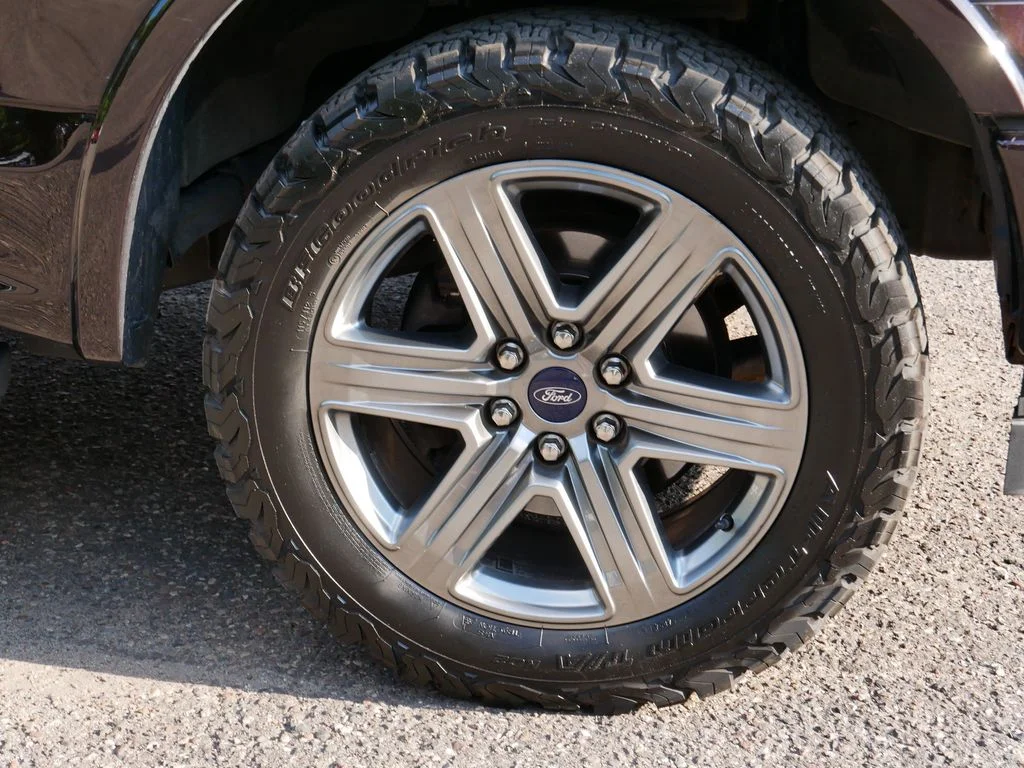 Used 2018  Ford XLT image 7