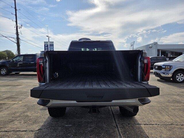Used 2025 Sterling Metallic GMC Denali Ultimate image 32