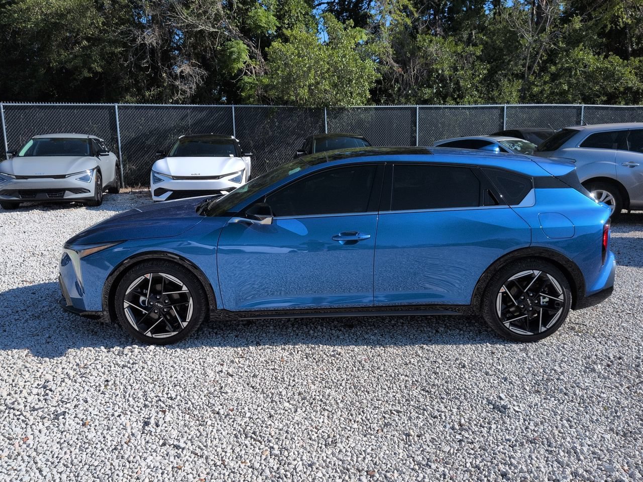 New 2026 Wave Blue Kia GT-Line image 7