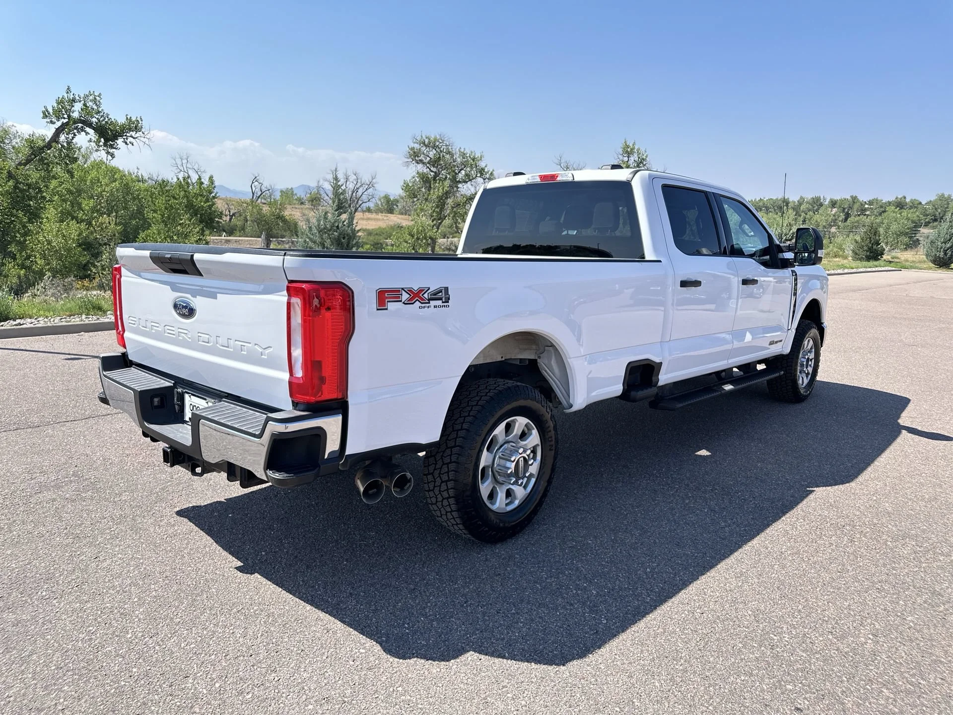 Used 2024 Oxford White Ford XLT image 8