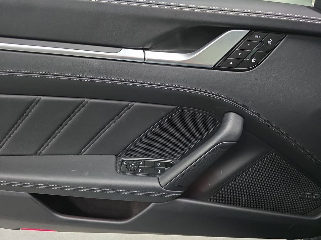 Certified Used 2025  Porsche Carrera 4 GTS image 23