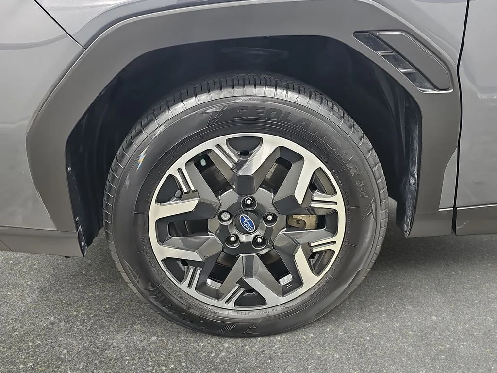 Used 2025 Gray Subaru Premium image 34