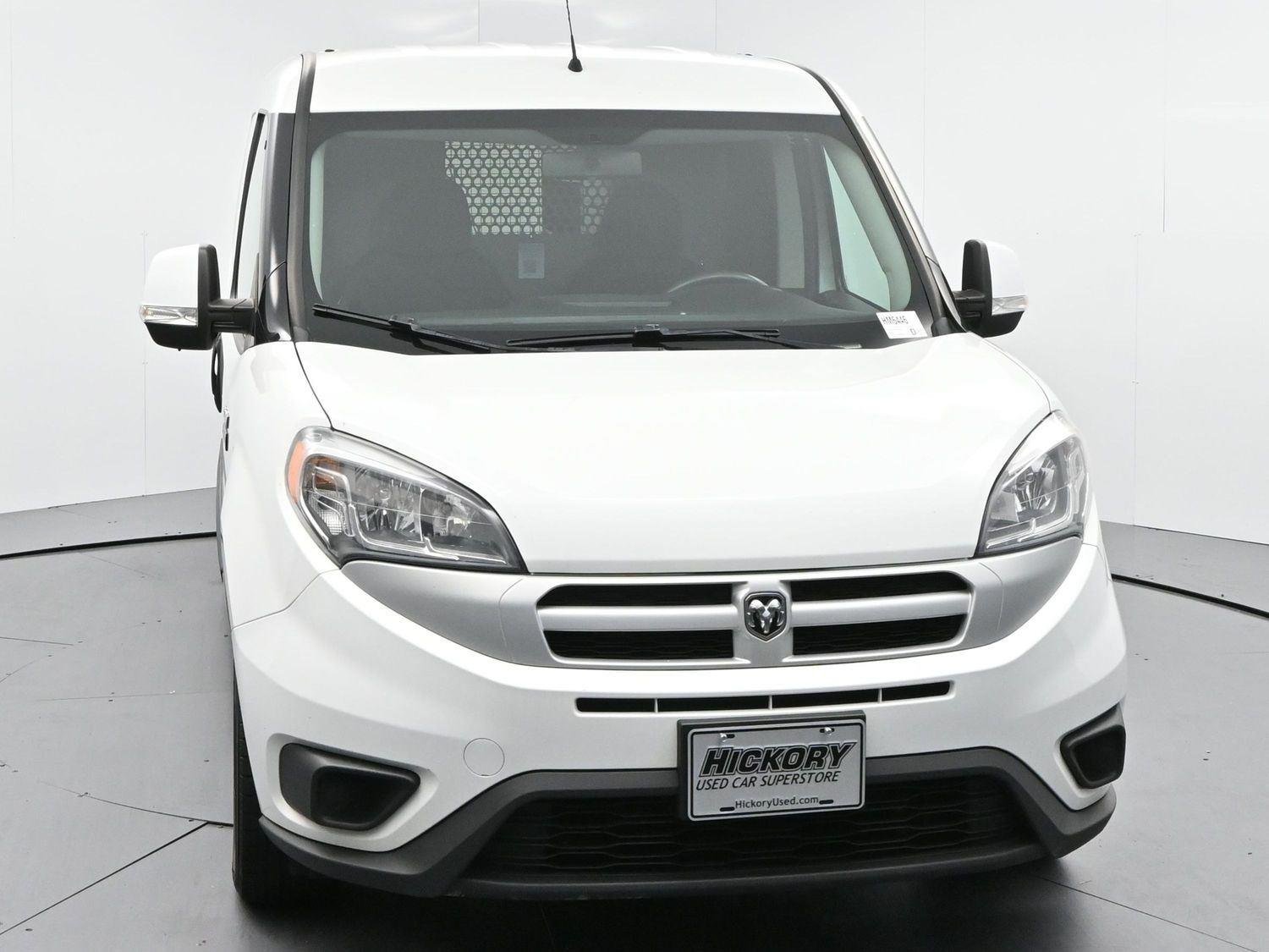 Used 2018 Bright White Ram Tradesman SLT image 2