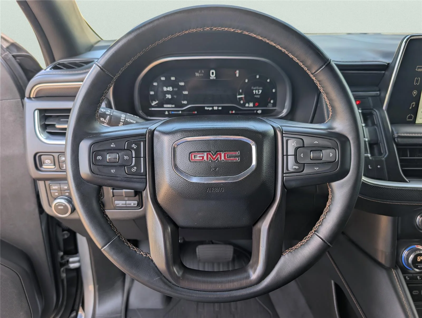 Used 2023 Sterling Metallic GMC AT4 image 21
