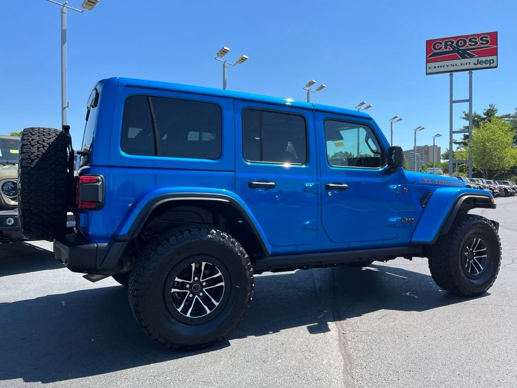 Used 2025 Blue Pearl Jeep Rubicon X image 28